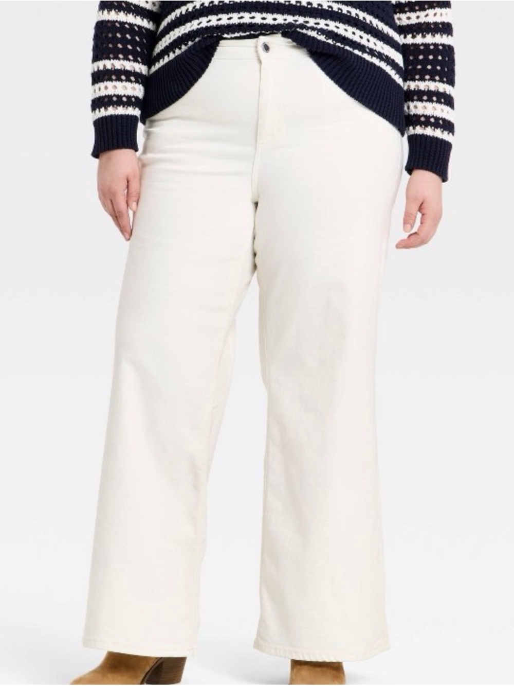 Universal Thread Cream Wide-Leg Jeans